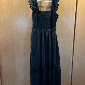 Black Lace Strap Maxi Dress